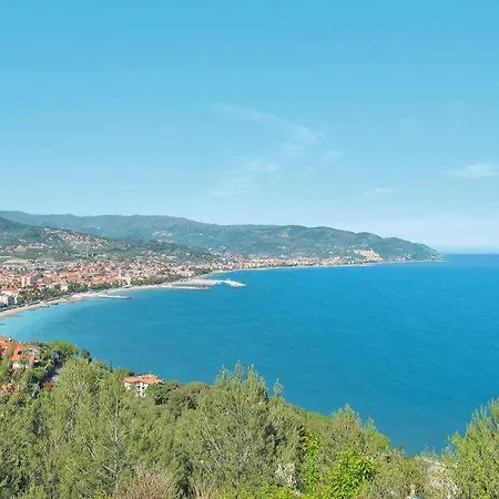Diano Evigno Sleeps 17 Pool Air Con Wifi Diano Borello