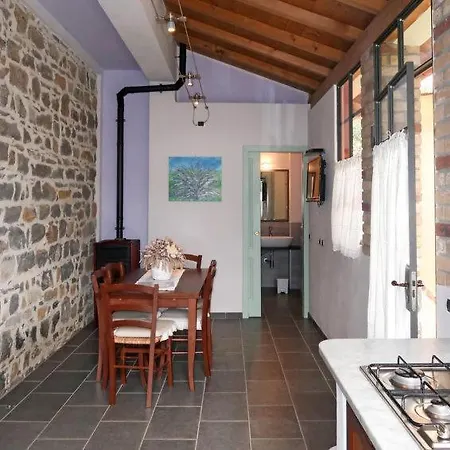 Holiday home Diano Evigno Sleeps 17 Pool Air Con Wifi *