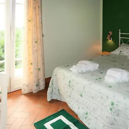 Diano Evigno Sleeps 17 Pool Air Con Wifi * Diano Borello