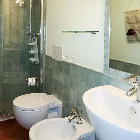 Holiday home Diano Evigno Sleeps 17 Pool Air Con Wifi Diano Borello