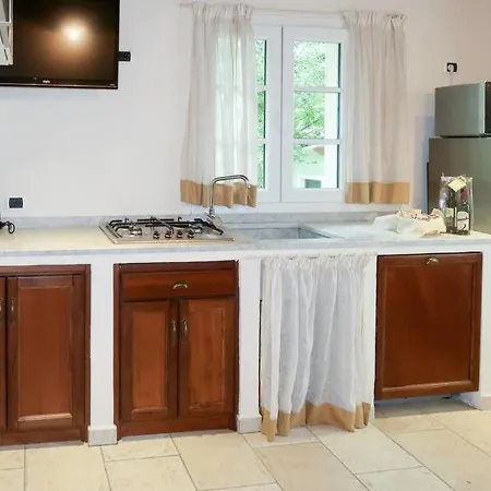 Diano Evigno Sleeps 17 Pool Air Con Wifi Holiday home *